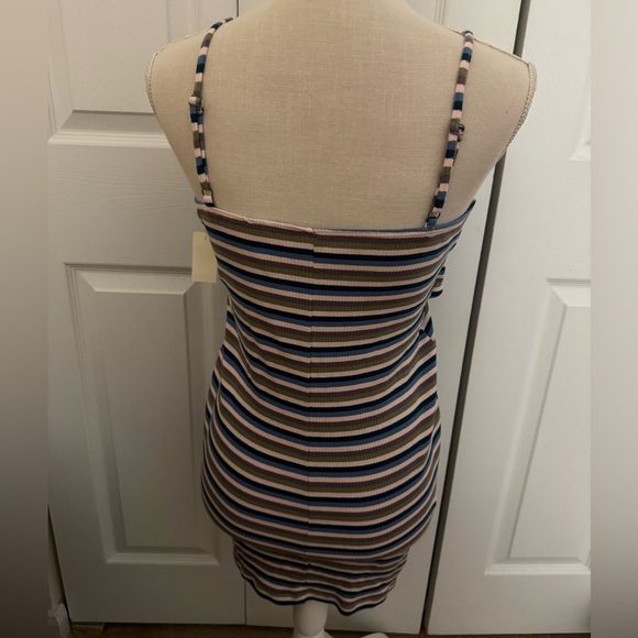 Aéropstale Summer Dress - Picture 2 of 2